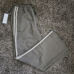 Womens Green And Cream Casual Pants